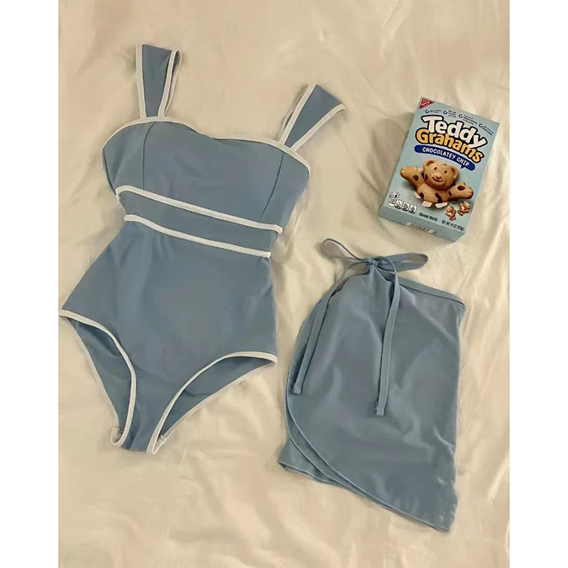 One-Piece Swimwear for Women - Image 5